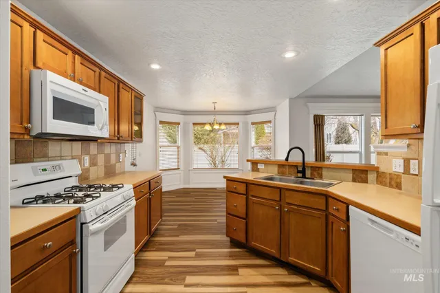 $549,900 | 5282 North Schumann Avenue, Meridian, ID 83646