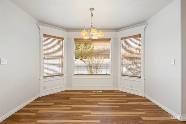 $549,900 | 5282 North Schumann Avenue, Meridian, ID 83646