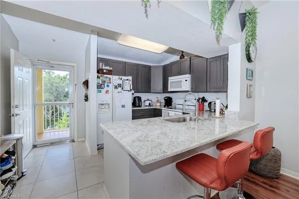 $1,750 | 8294 Key Royal Circle, Unit 1633, Naples, FL 34119