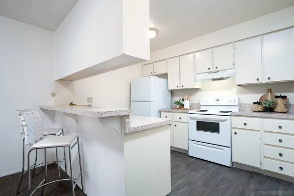 $480,000 | 3982 Valeta Street, Unit 273, San Diego, CA 92110