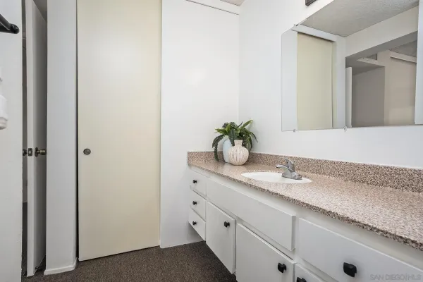 $480,000 | 3982 Valeta Street, Unit 273, San Diego, CA 92110
