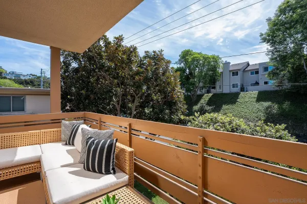 $480,000 | 3982 Valeta Street, Unit 273, San Diego, CA 92110