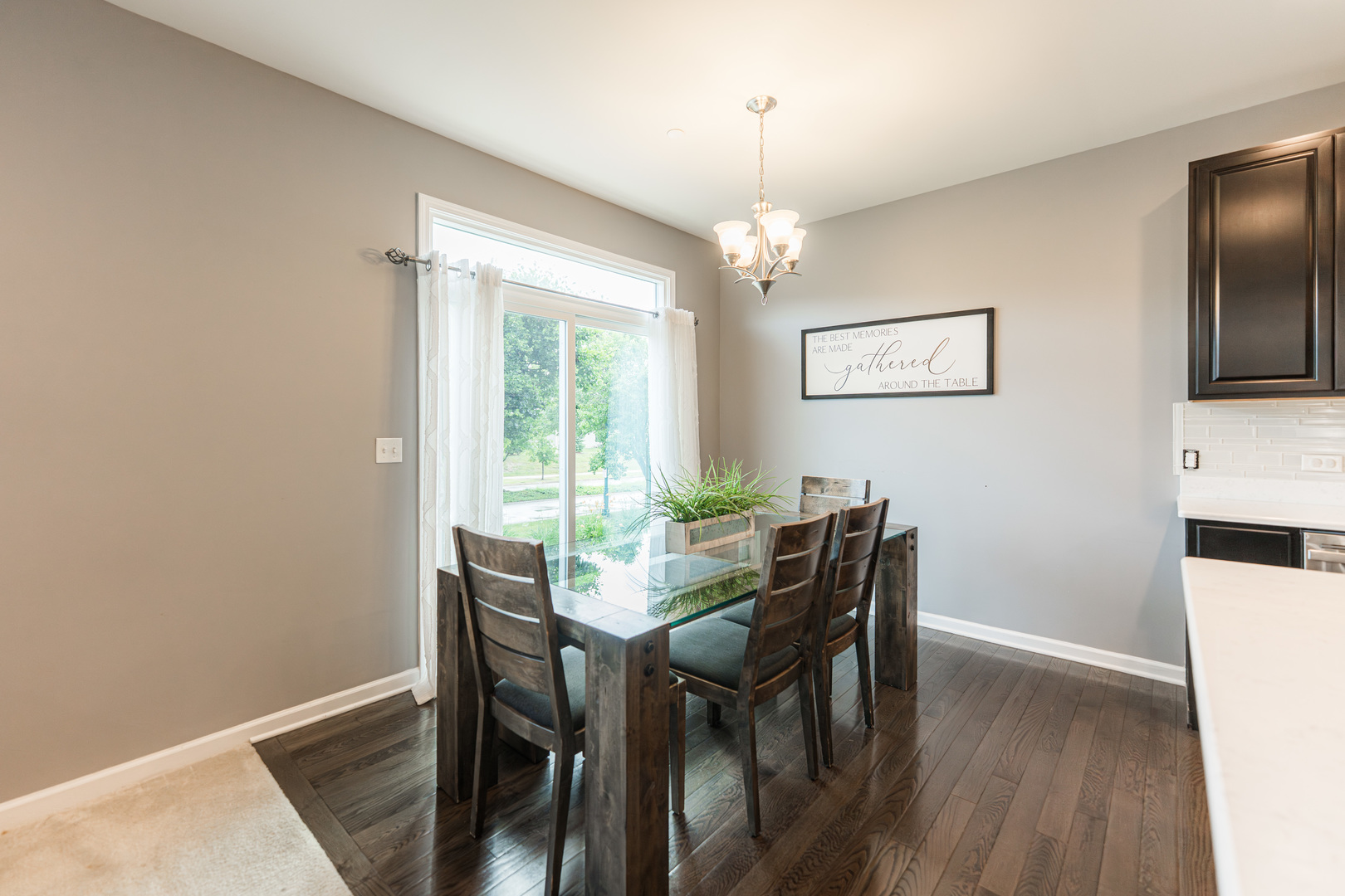 148 Stephens Matteson, IL 60443 - Photo 12 of 33 Gallery Image 12