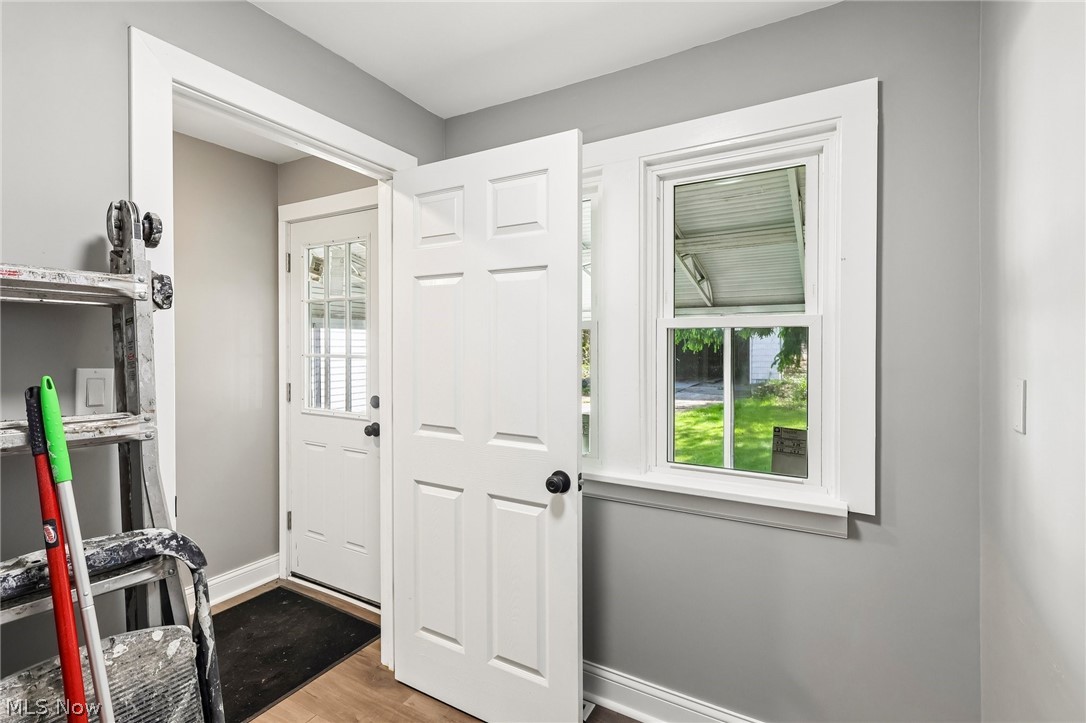 1161 Diagonal Road Akron, OH 44307 - Photo 12 of 37 Gallery Image 12