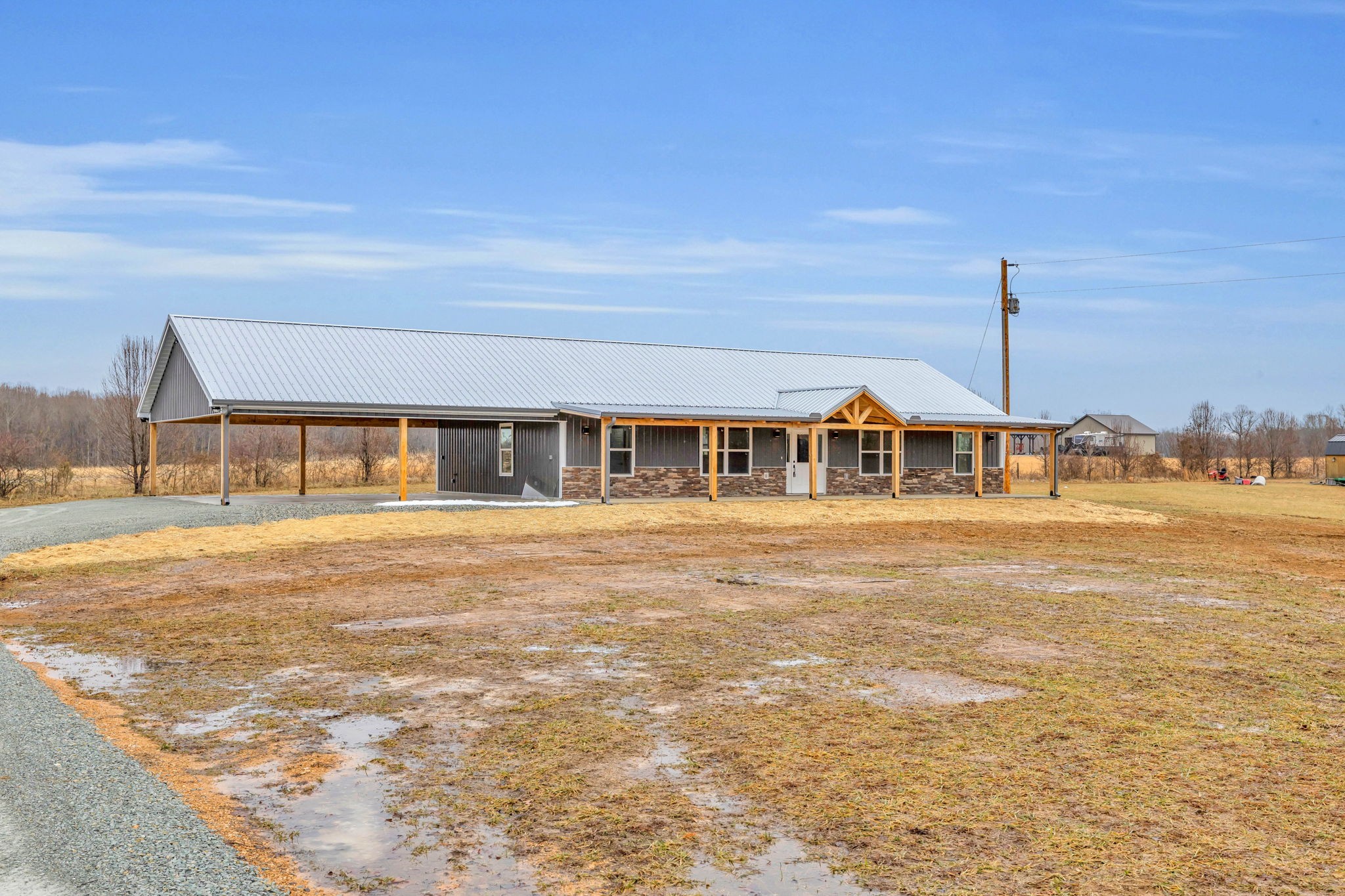129 Colonial Road Hohenwald, TN 38462 - Photo 1 of 33 a front view of house with yard