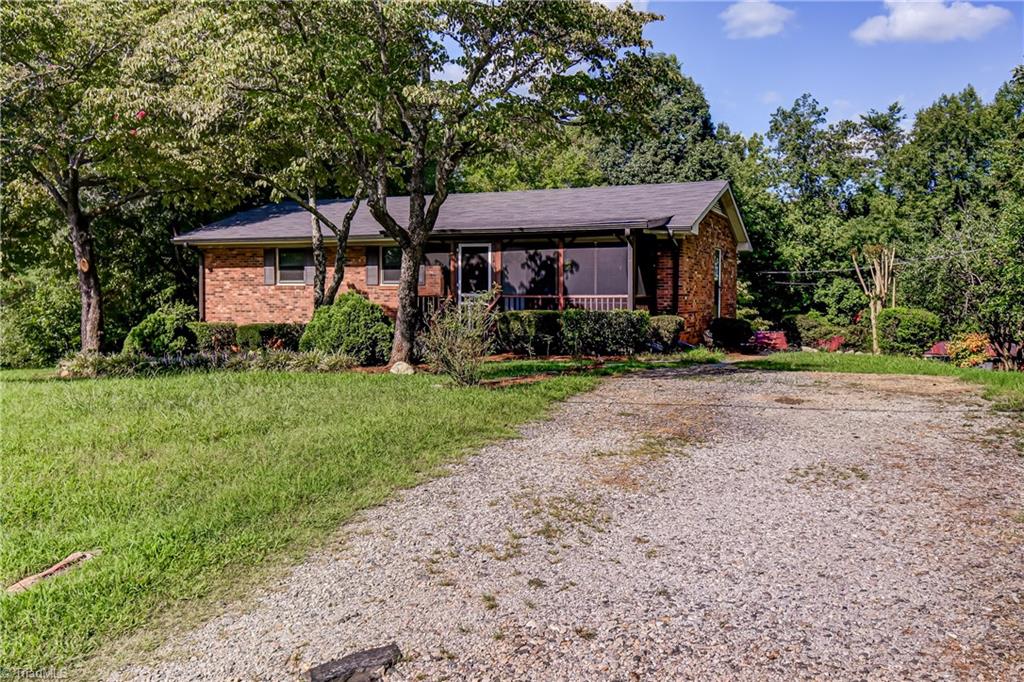 373 Bobcat Road Summerfield, NC 27358 - Photo 1 of 47
