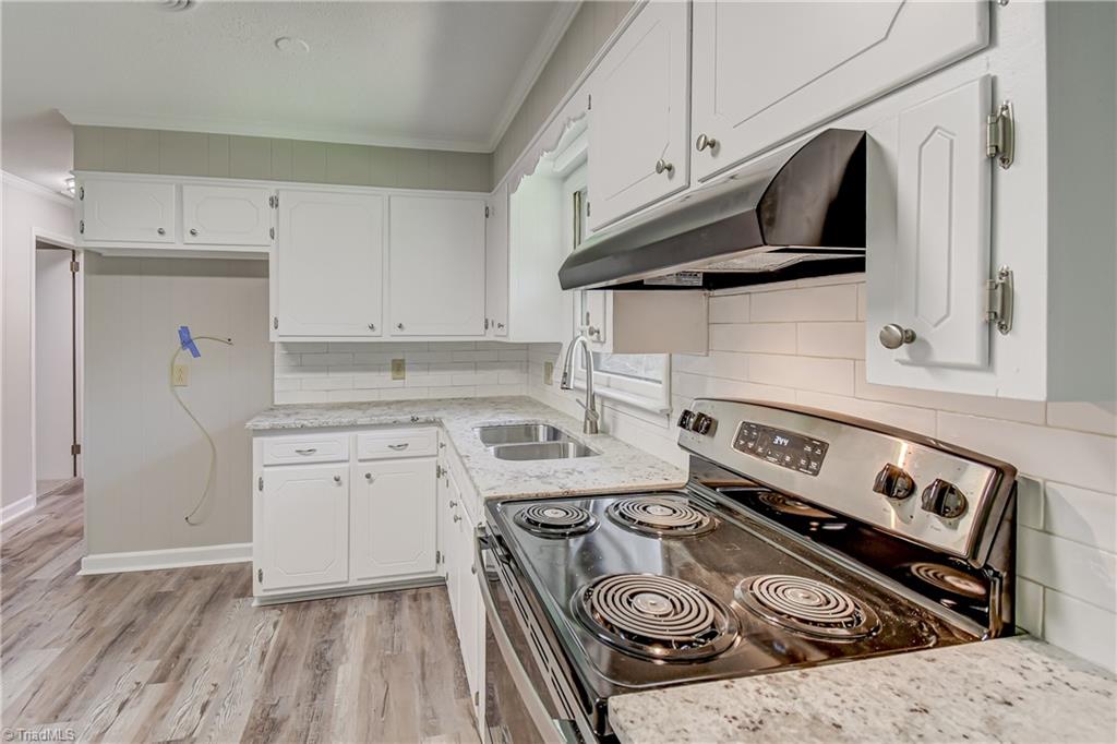 373 Bobcat Road Summerfield, NC 27358 - Photo 17 of 47