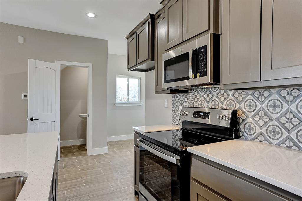 1304 Country Road Whitesboro, TX 76273 - Photo 25 of 28 Gallery Image 25