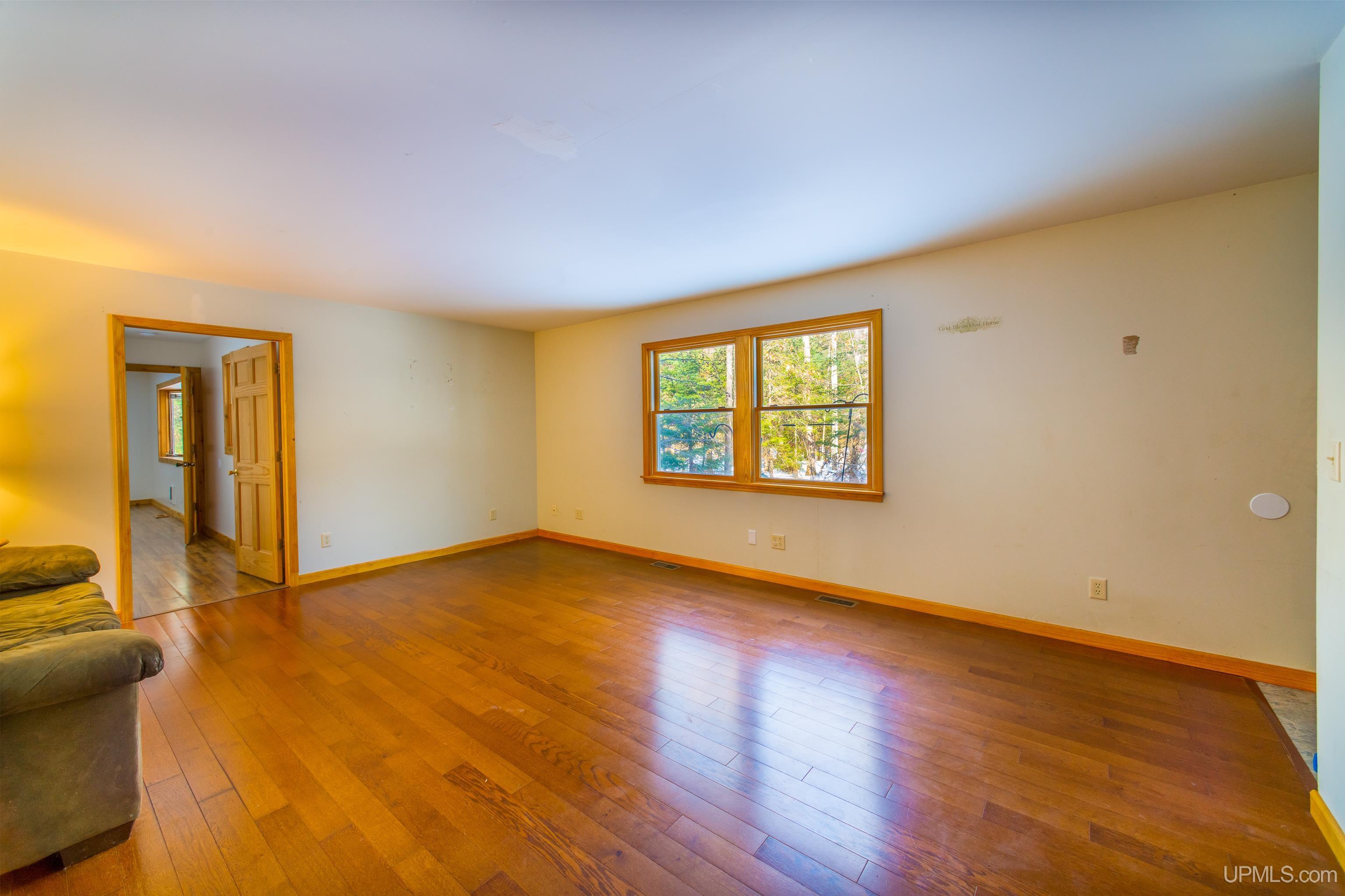 1787 Co Road Marquette, MI 49855 - Photo 4 of 56