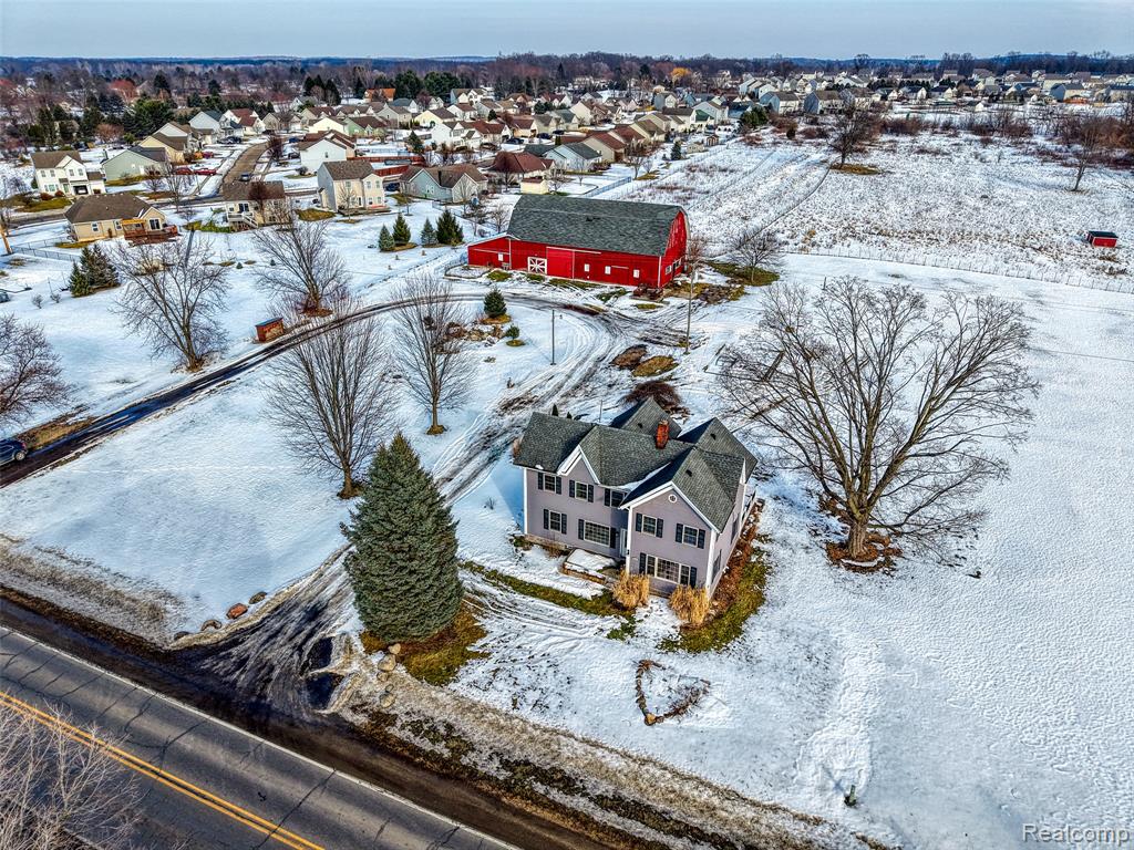 3342 Oak Grove Road Howell, MI 48855 - Photo 8 of 55