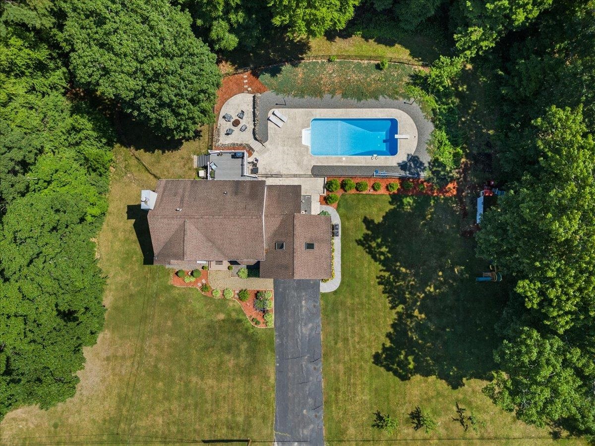 15 Overlook Road Newton, NH 03858 - Photo 32 of 34 Gallery Image 32
