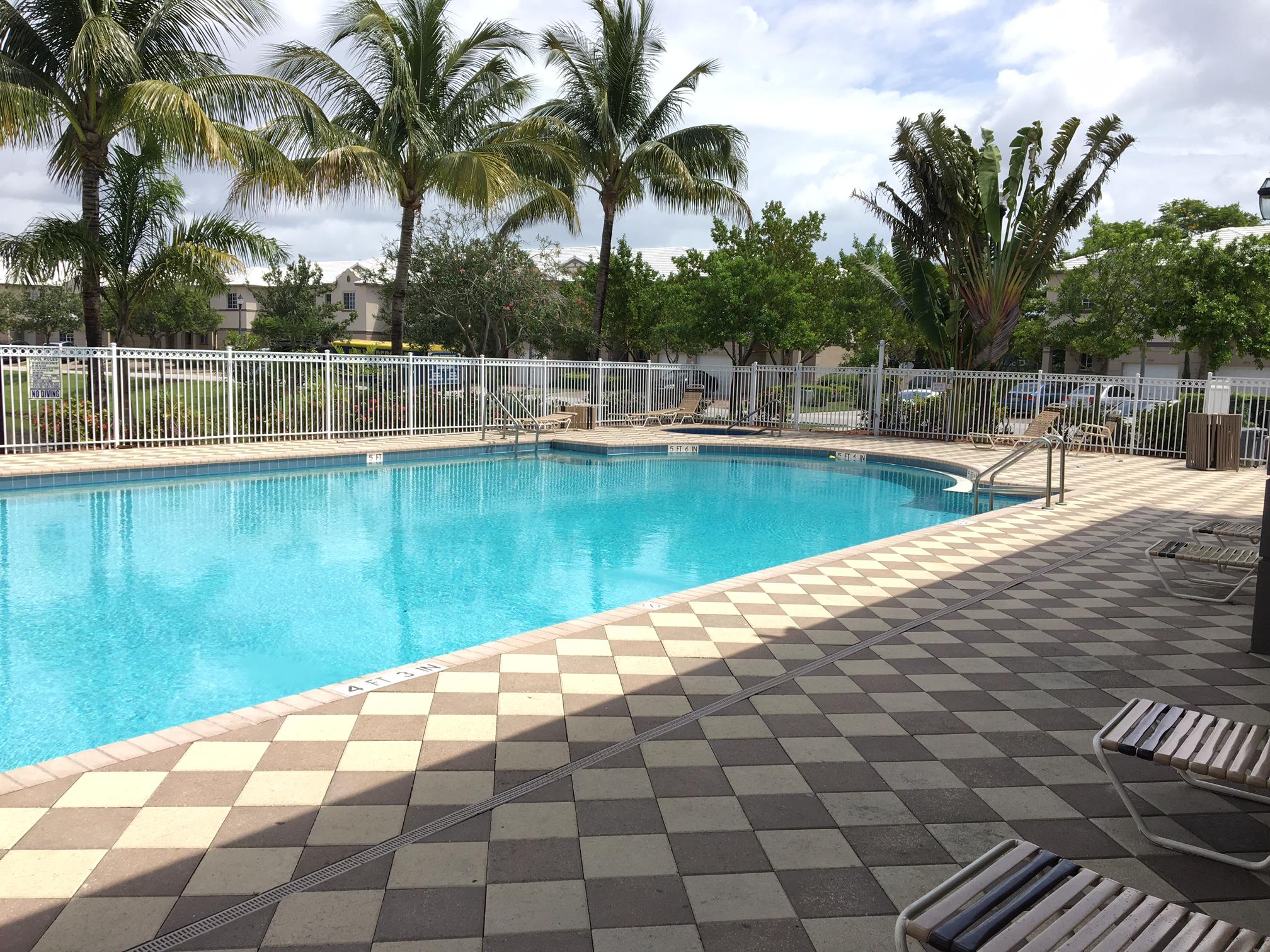 1402 Lucaya Drive Riviera Beach, FL 33404 - Photo 4 of 32 IMG_6809