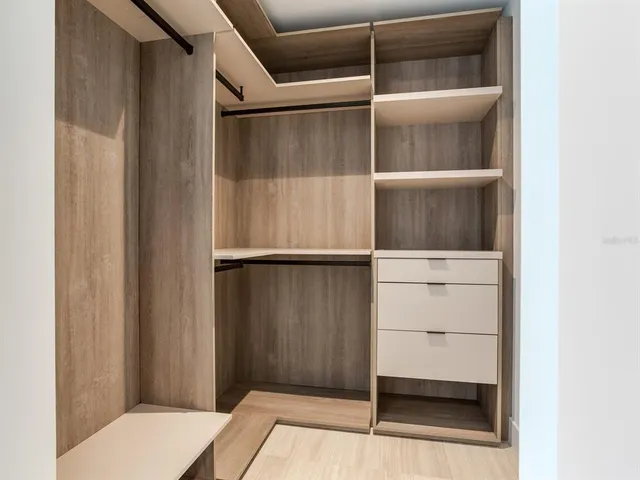 $18,500 | 3020 West Santiago Street, Unit 4, Tampa, FL 33629