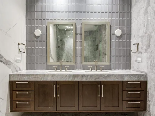 $18,500 | 3020 West Santiago Street, Unit 4, Tampa, FL 33629