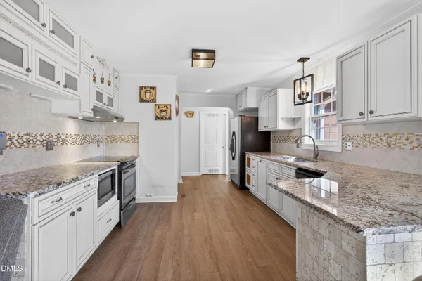 $469,900 | 5931 South Sharon Drive, Raleigh, NC 27603