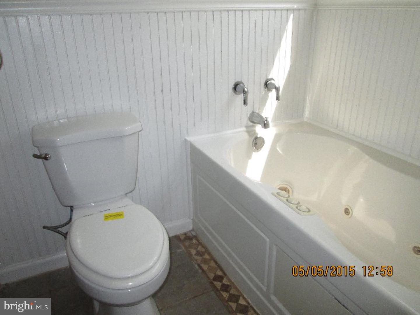 44 Firtree Road Levittown, PA 19056 - Photo 11 of 15 Gallery Image 11