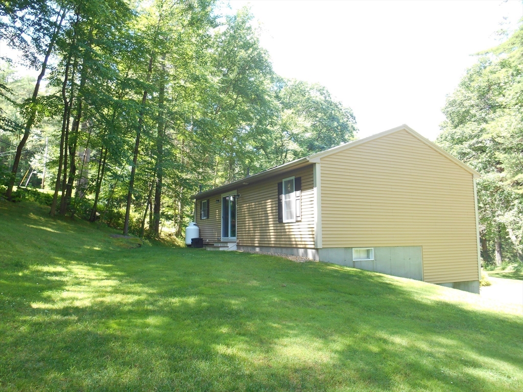 951 Dana Road Barre, MA 01005 - Photo 26 of 41 Gallery Image 26