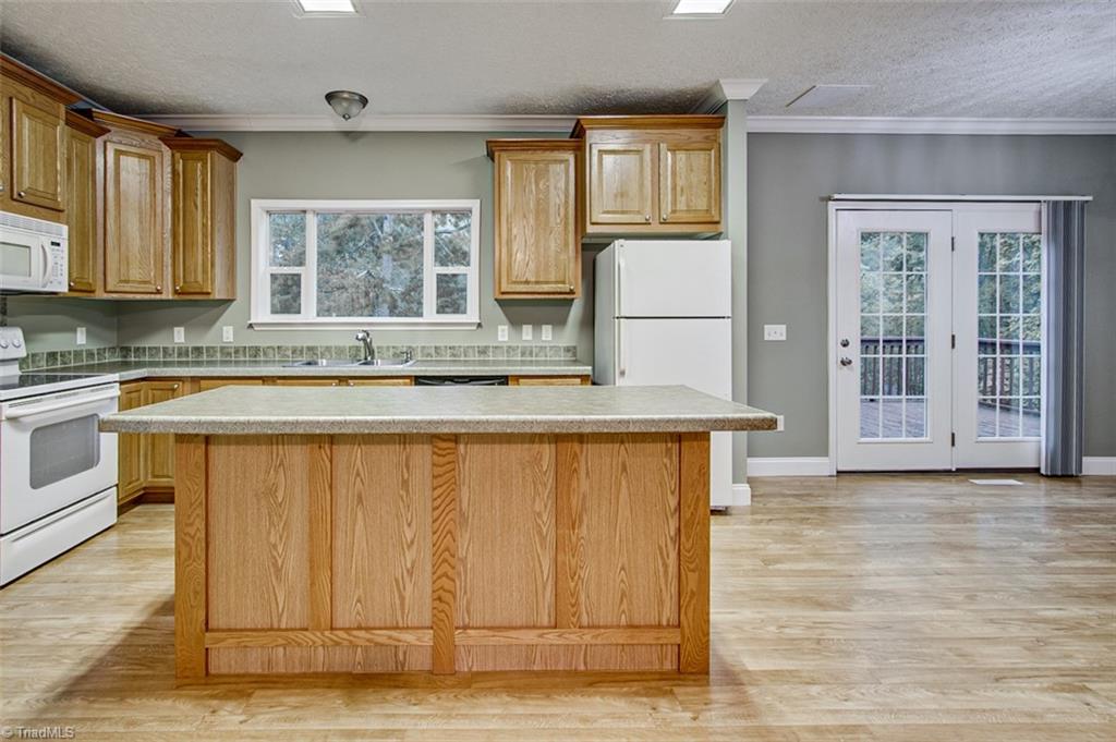 4770 Randleman Lake Road Randleman, NC 27317 - Photo 14 of 42 Gallery Image 14