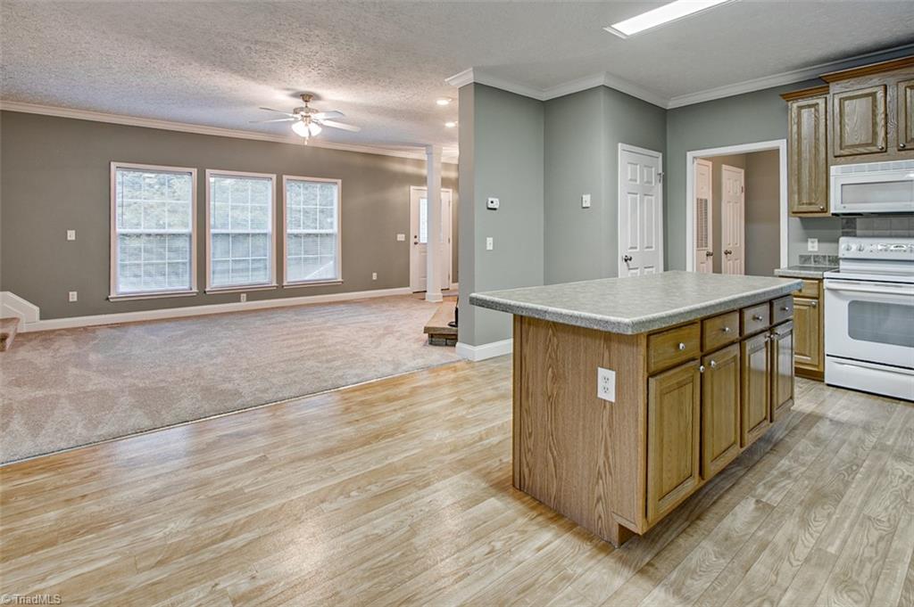 4770 Randleman Lake Road Randleman, NC 27317 - Photo 9 of 42 Gallery Image 9