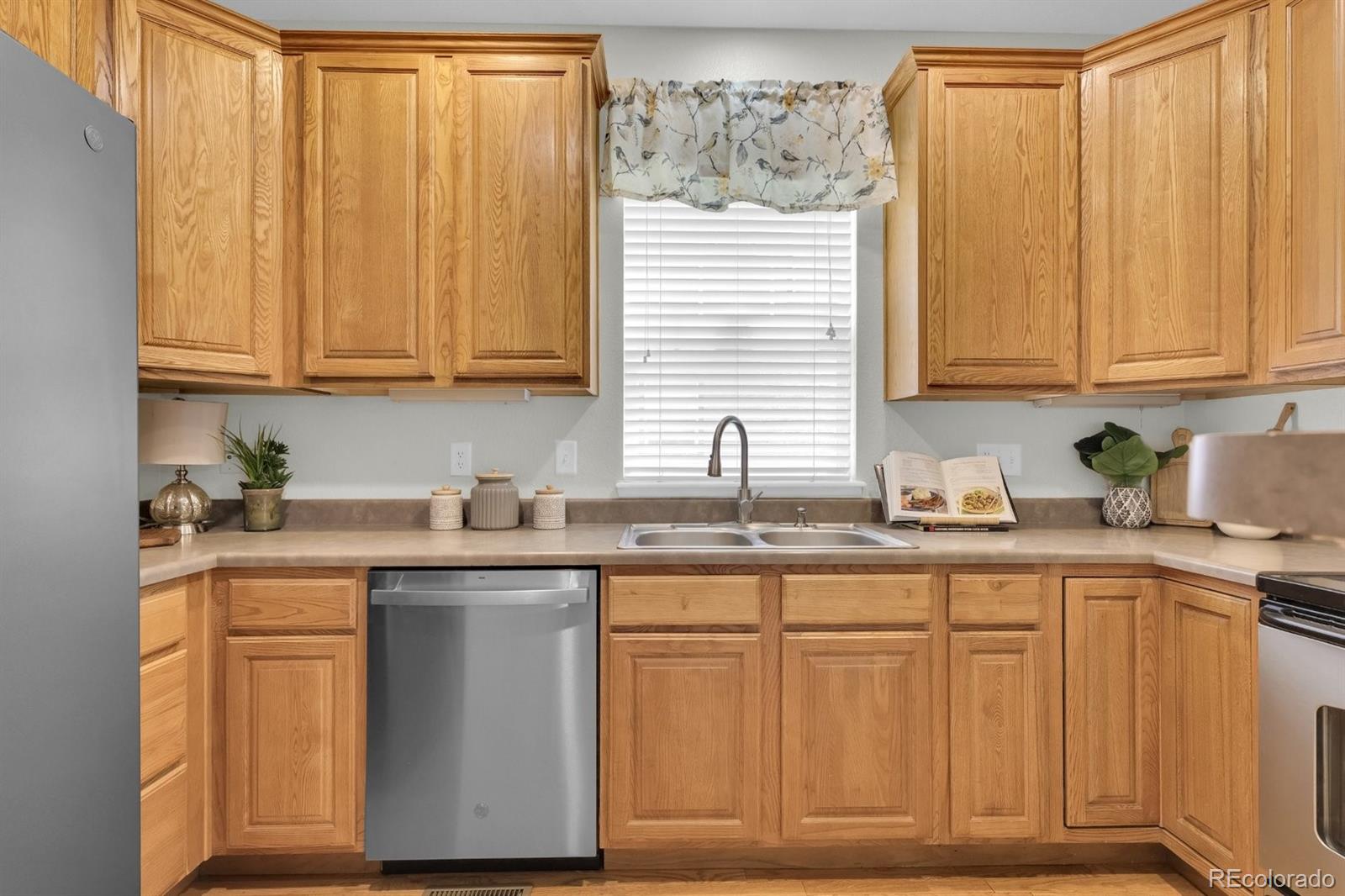 3719 Pecos Trail Castle Rock, CO 80109 - Photo 14 of 38