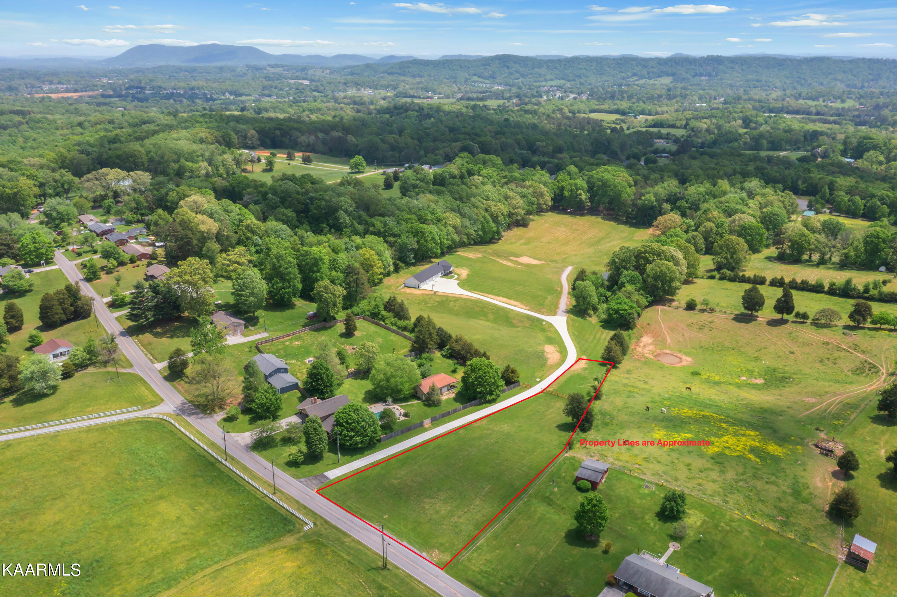 Cline Road Knoxville, TN 37938 - Photo 2 of 8 6108 Cline Rd-14a