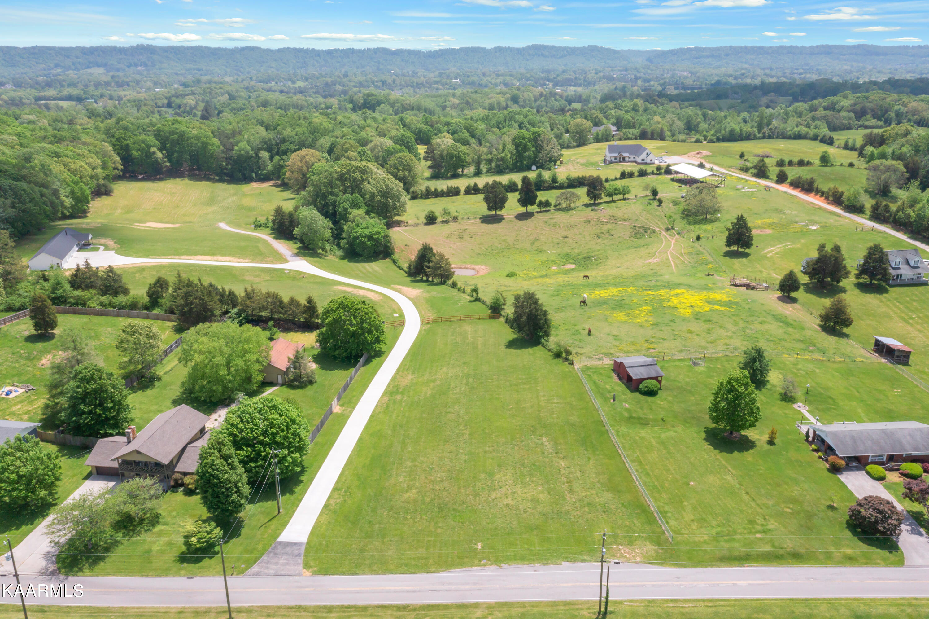 Cline Road Knoxville, TN 37938 - Photo 8 of 8 6108 Cline Rd-17