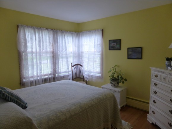 54 Pageant Street Bennington, VT 05201 - Photo 19 of 26 Gallery Image 19