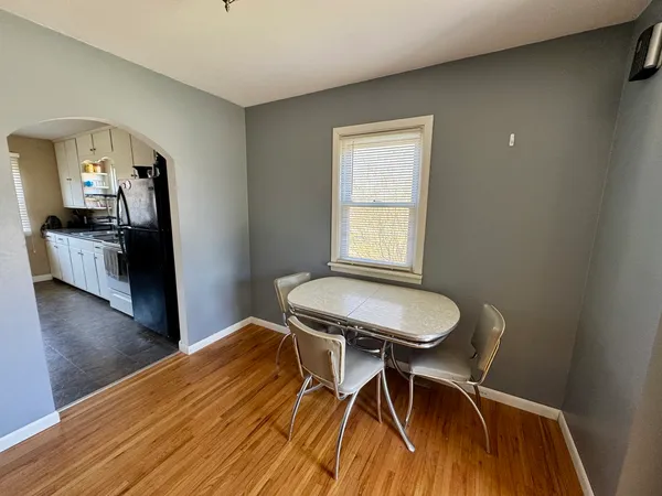 $130,000 | 515 South Park Street, Sheffield, IL 61361