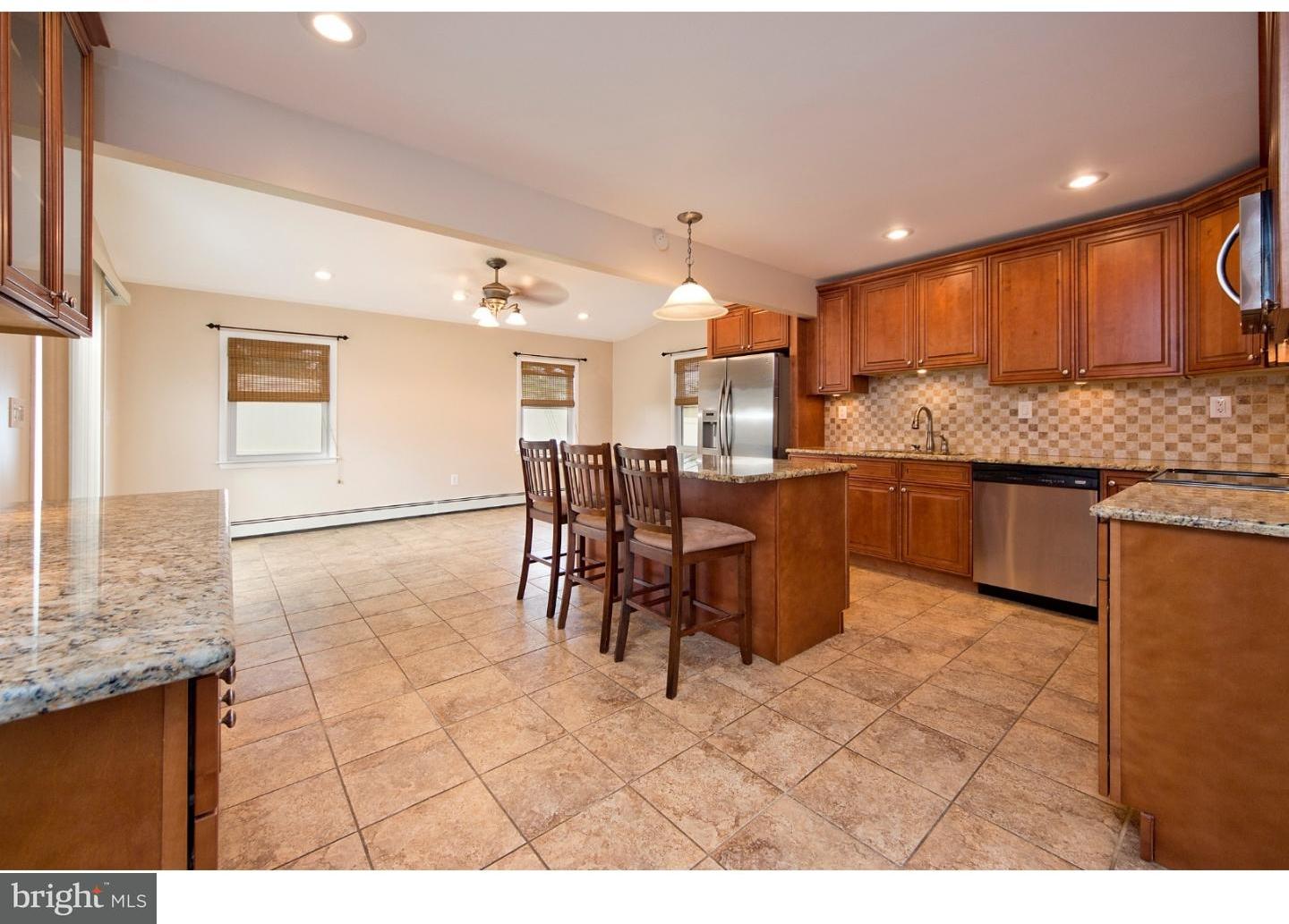 18 MacIntosh Road Levittown, PA 19056 - Photo 12 of 23 Gallery Image 12