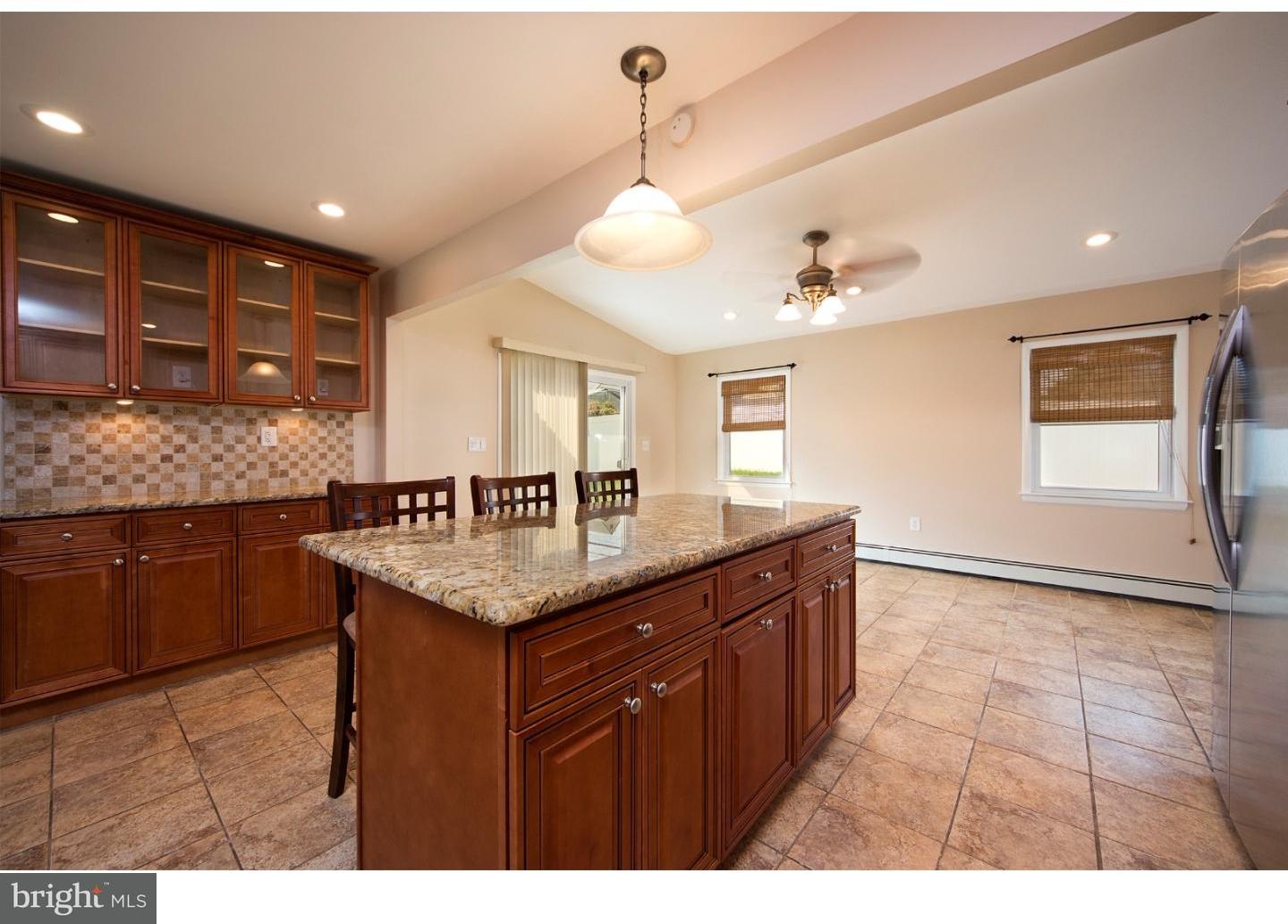 18 MacIntosh Road Levittown, PA 19056 - Photo 9 of 23 Gallery Image 9