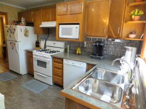 13149 West River Road Shoals, IN 47581 - Photo 4 of 29 Gallery Image 4