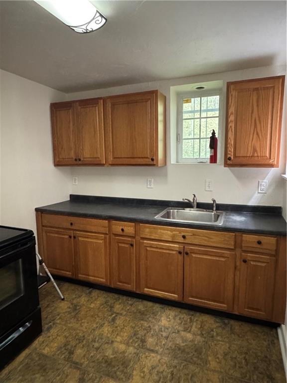 209 Chesterfield Road Pittsburgh, PA 15213 - Photo 5 of 19