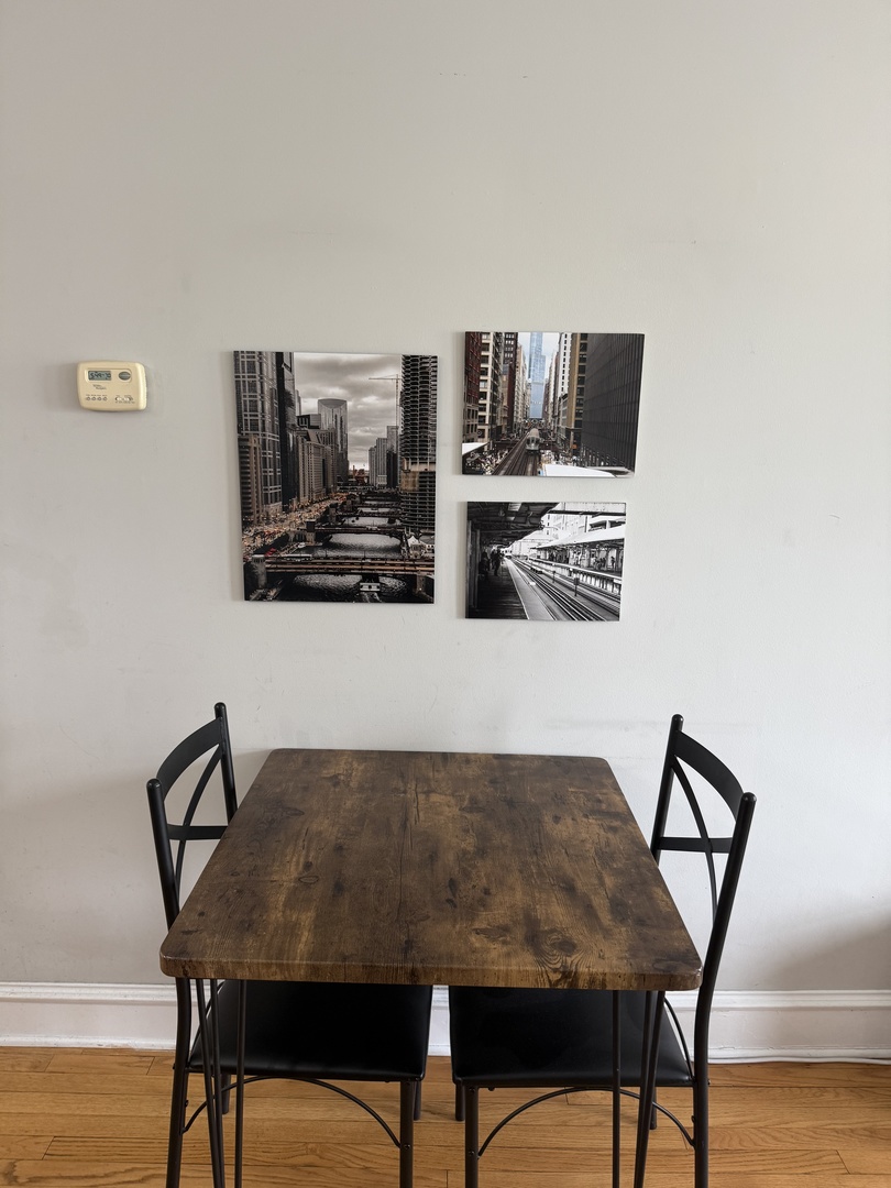 1930 West Addison Street, Unit 3S Chicago, IL 60613 - Photo 7 of 16