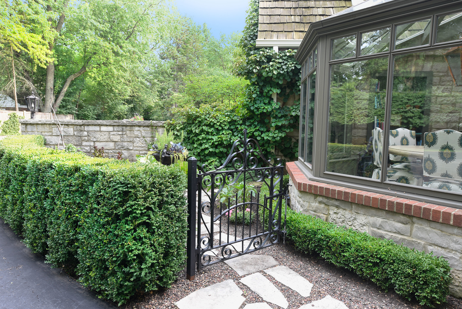 64 Woodley Road Winnetka, IL 60093 - Photo 24 of 35