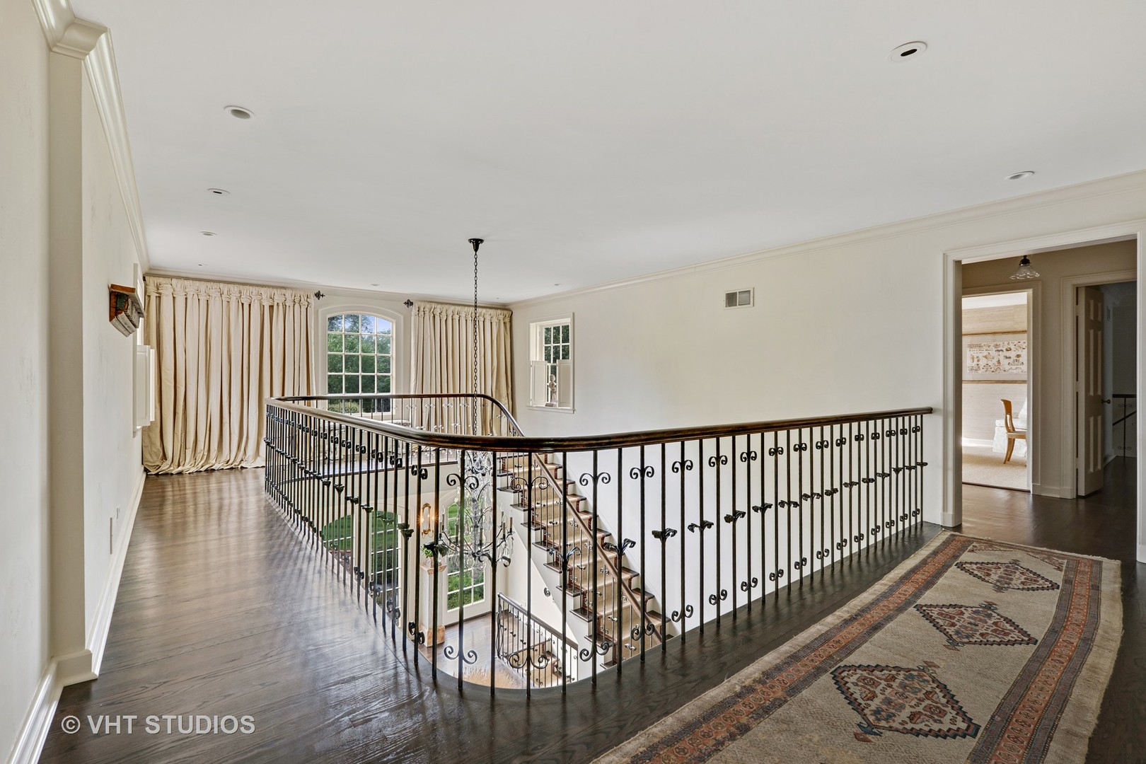 64 Woodley Road Winnetka, IL 60093 - Photo 4 of 35
