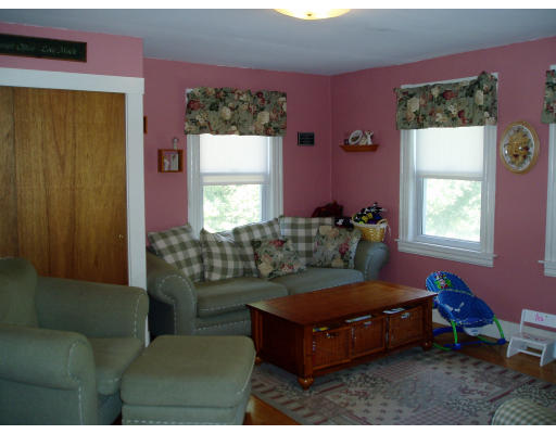 64 Ormonde Road Methuen, MA 01844 - Photo 3 of 5 Gallery Image 3