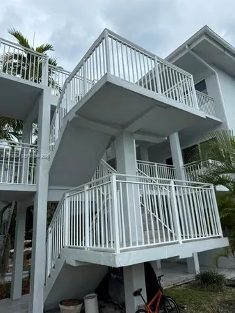 $2,200 | 2430 Northeast 135th Street, Unit 102, North Miami, FL 33181