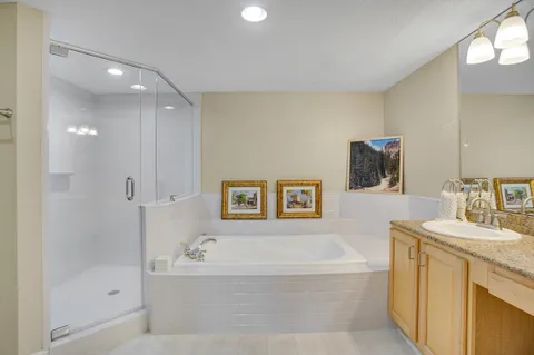 $396,000 | 1501 East Broward Boulevard, Unit 705, Fort Lauderdale, FL 33301