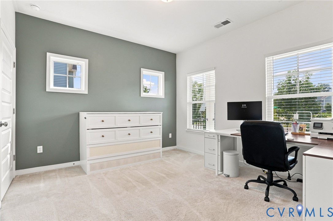 Office/ Bedroom 5