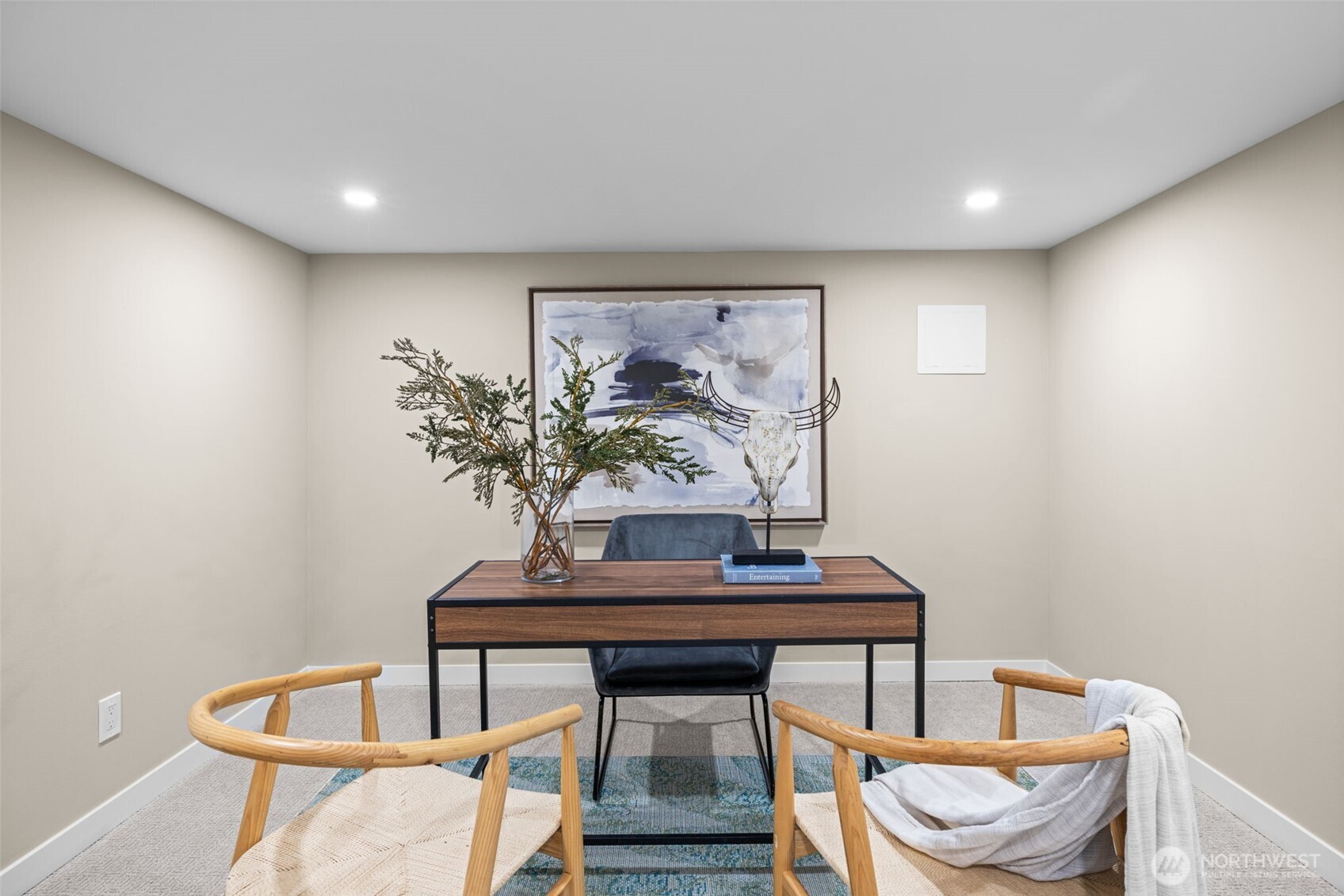 4725 37th Avenue Southwest Seattle, WA 98126 - Photo 21 of 37 a workspace with furniture and window