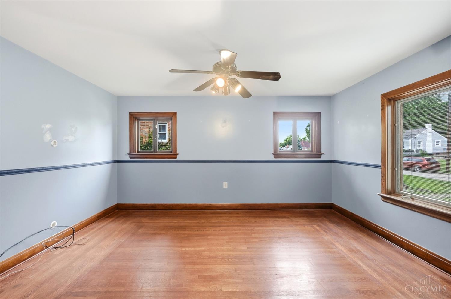 5555 Leumas Road Cincinnati, OH 45239 - Photo 11 of 40