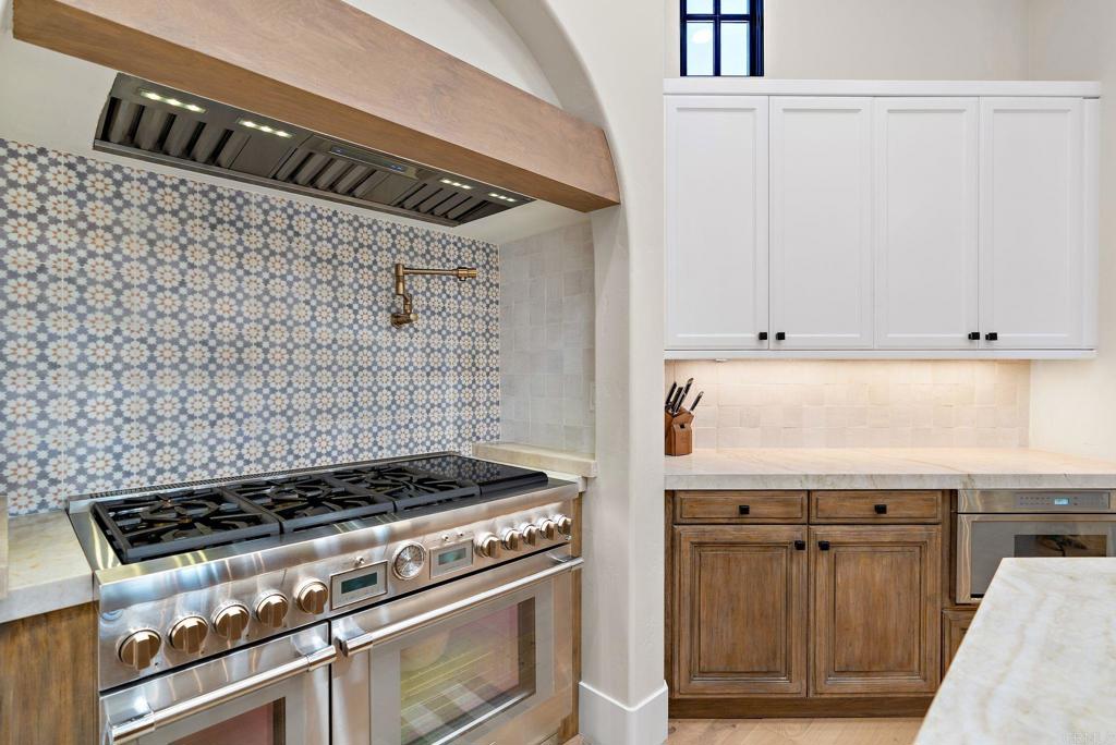 6937 Corte Spagna Rancho Santa Fe, CA 92091 - Photo 7 of 31