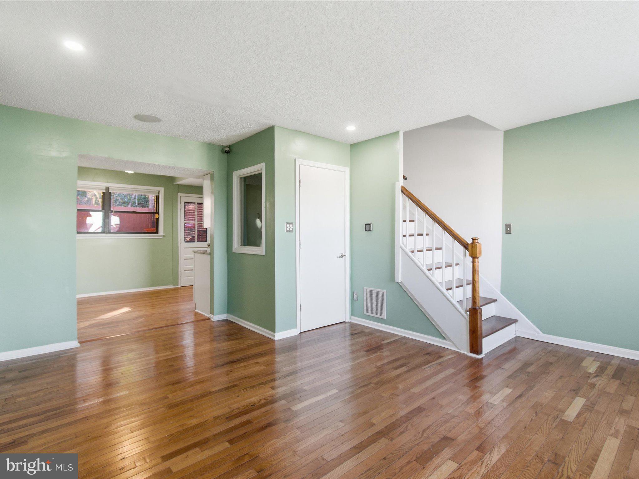 4933 Sheriff Road Northeast Washington, DC 20019 - Photo 8 of 16 Gallery Image 8