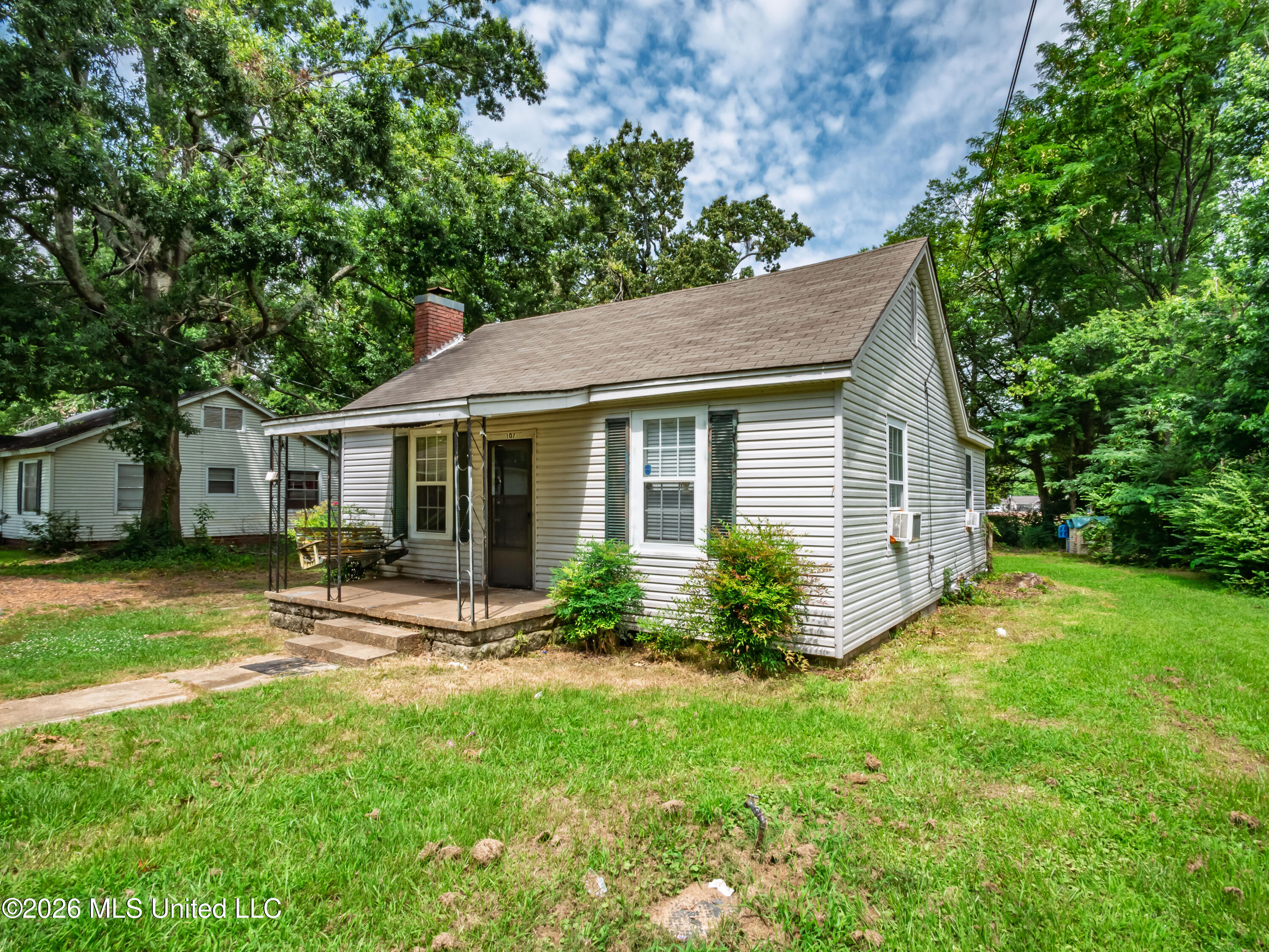 107 Central Street Batesville, MS 38606 - Photo 9 of 24 107 Central St Batesville MS_2026-06-19_