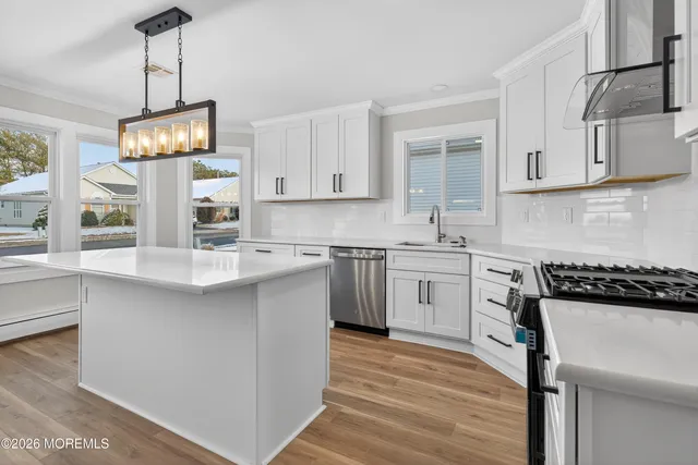 $488,888 | 199 Canterbury Lane, Toms River, NJ 08757