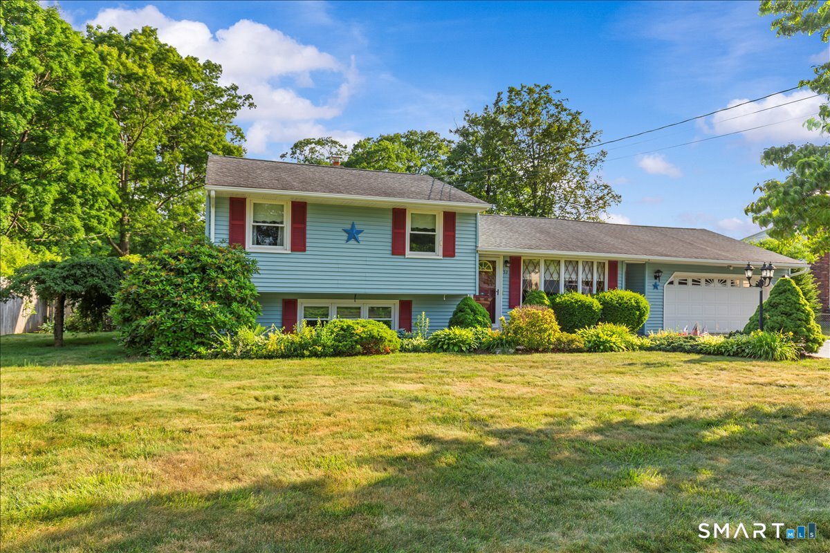53 Blakeslee Road Wallingford, CT 06492 - Photo 2 of 37