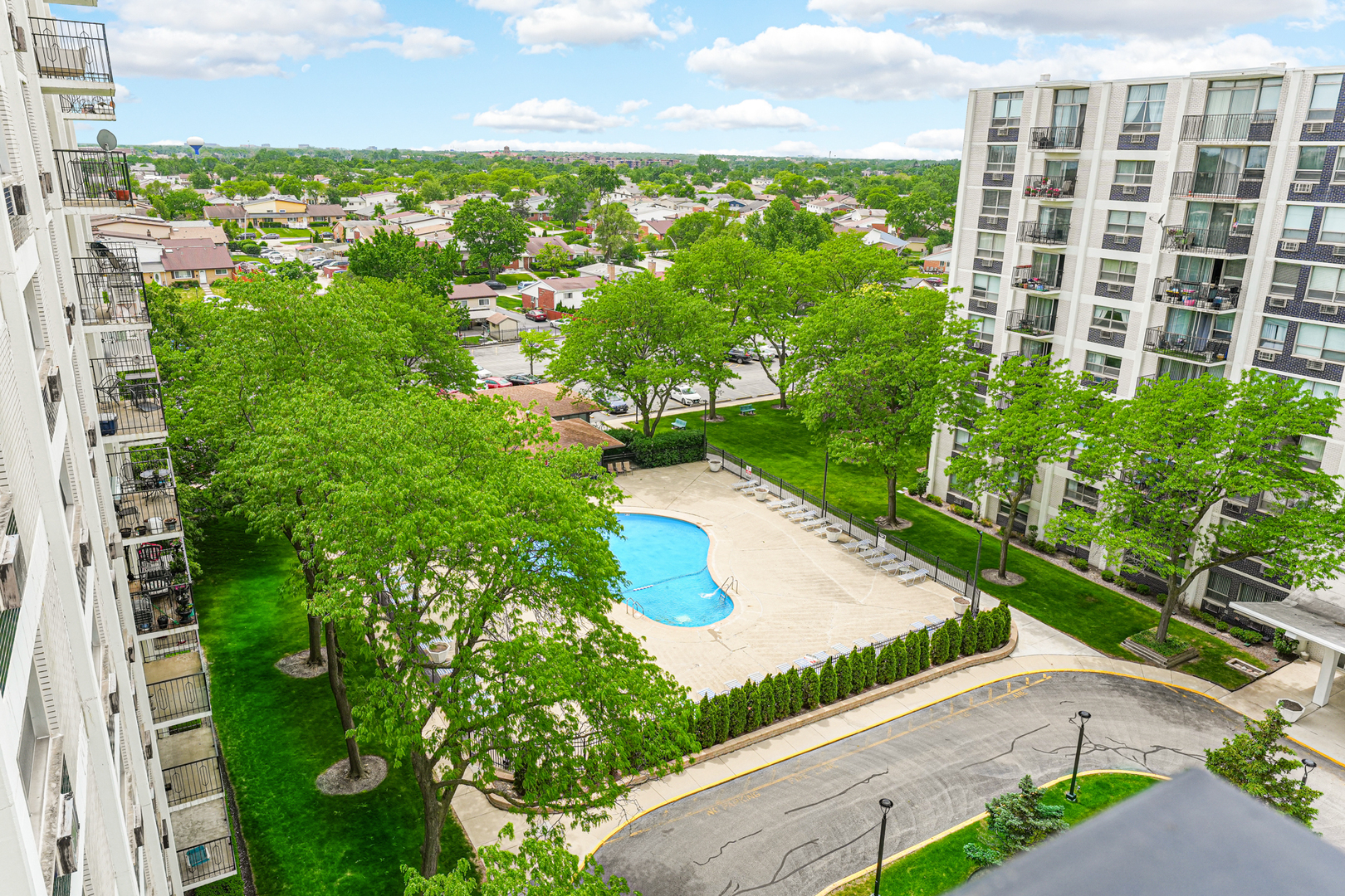 9001 Golf Road, Unit 9C Des Plaines, IL 60016 - Photo 14 of 14