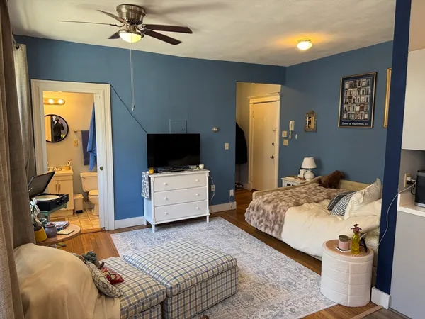 $2,000 | 1625 Commonwealth Avenue, Unit 7, Boston, MA 02135