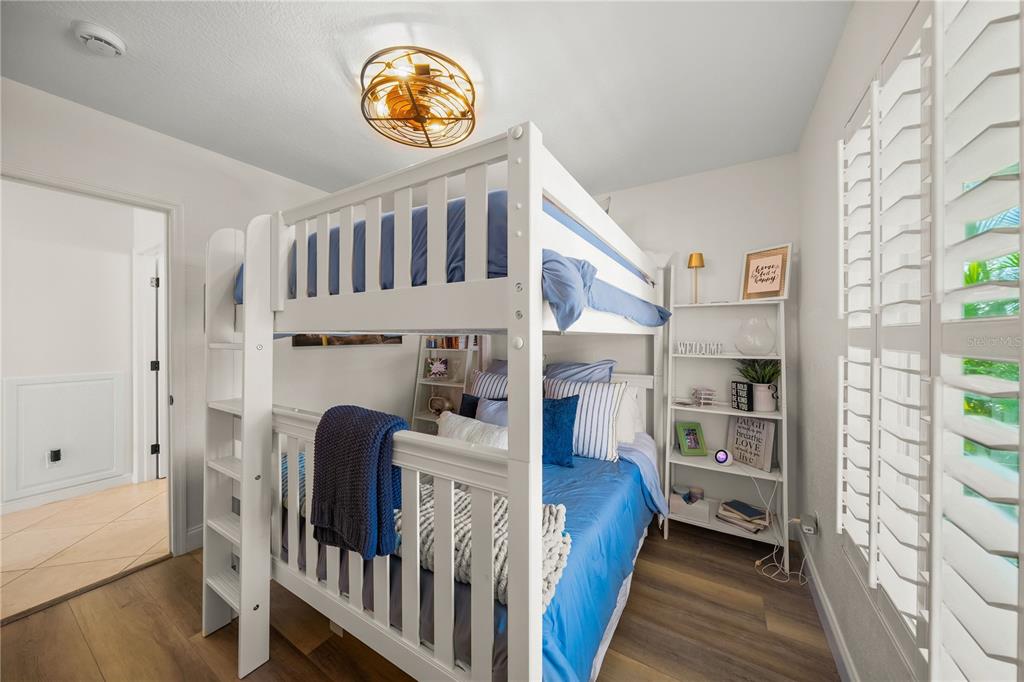 791 Broadway Street Longboat Key, FL 34228 - Photo 18 of 59