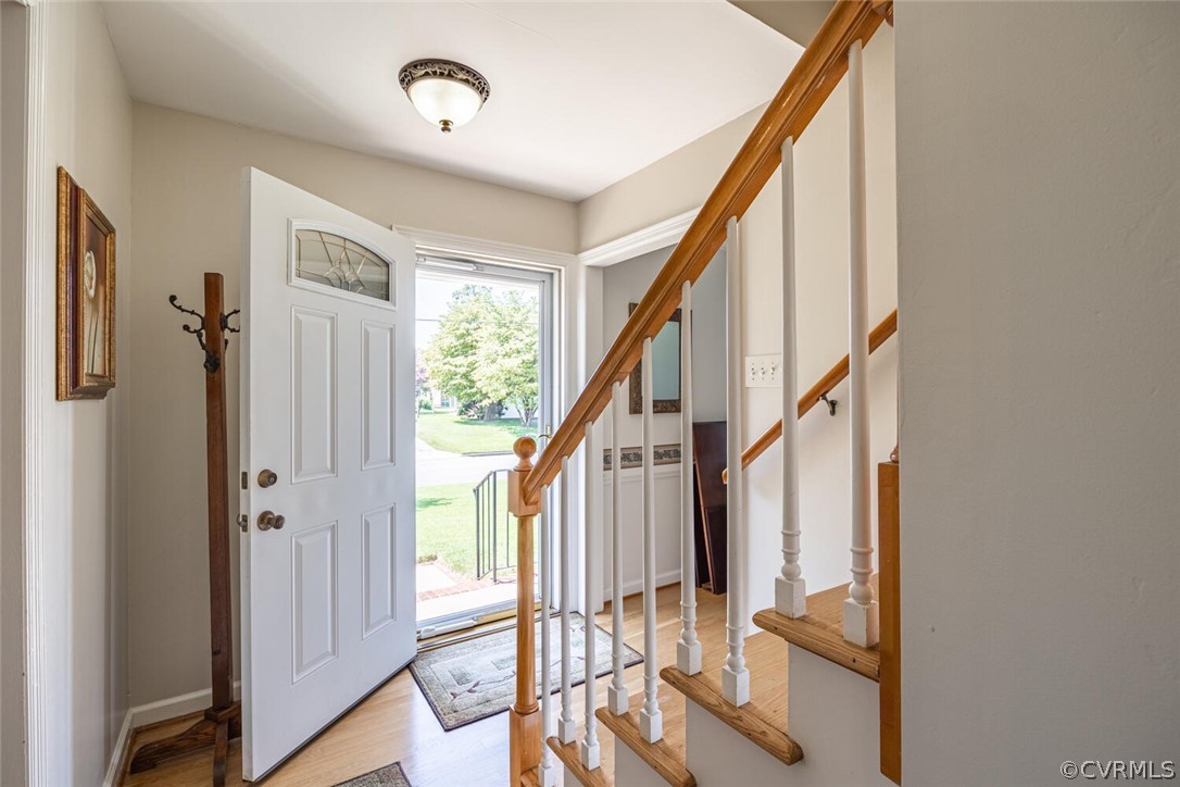 1206 Wellington Road Colonial Heights, VA 23834 - Photo 5 of 40 Gallery Image 5